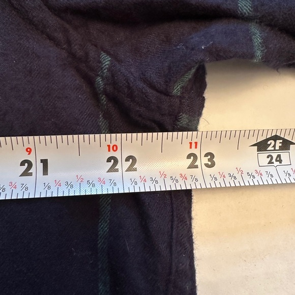 J.CREW Men’s XL Brushed Twill Button Down Navy Green Windowpane Slim Untucked - Picture 7 of 8